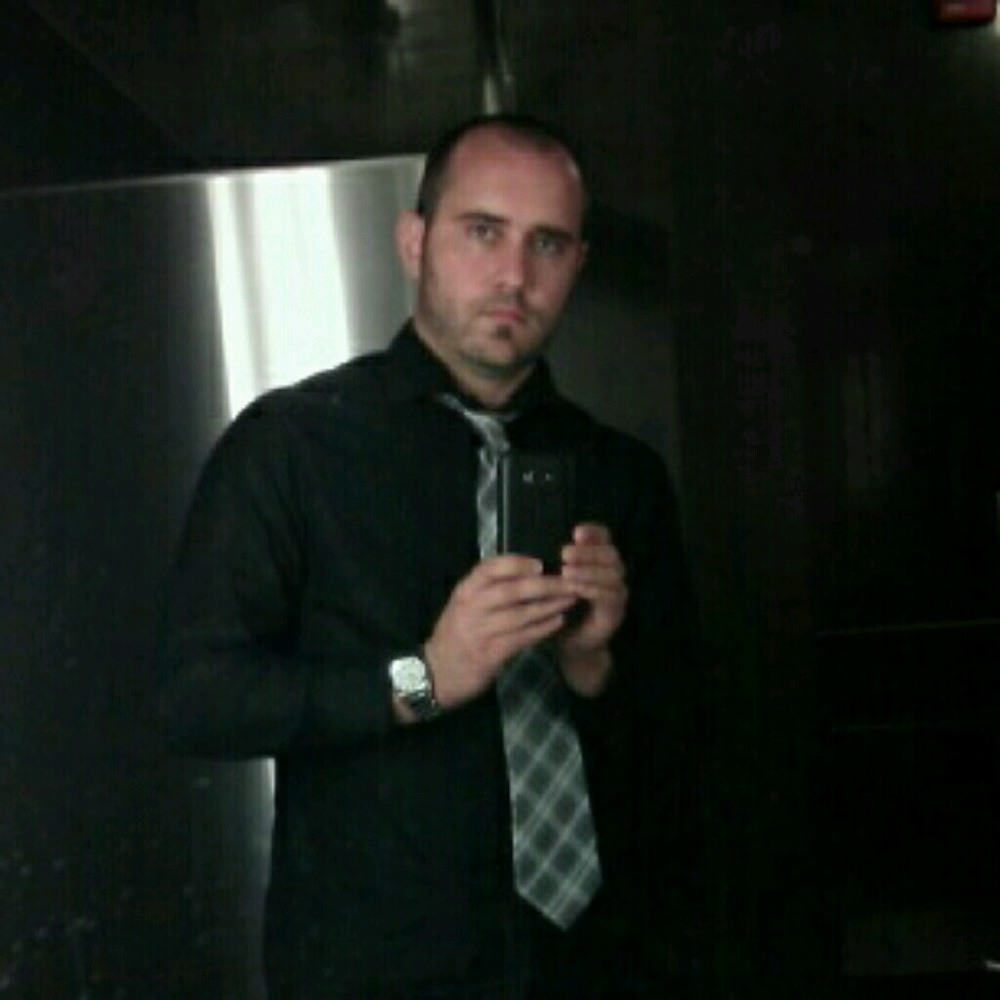 Meet your Posher, Eric